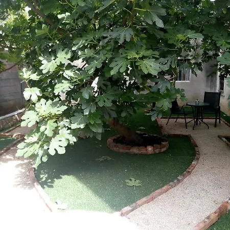 New Rustic Tonko アパート スプリト