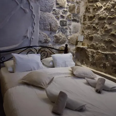 New Rustic Tonko アパート *