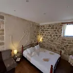 New Rustic Tonko דירה