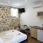 New Rustic Tonko דירה ספליט